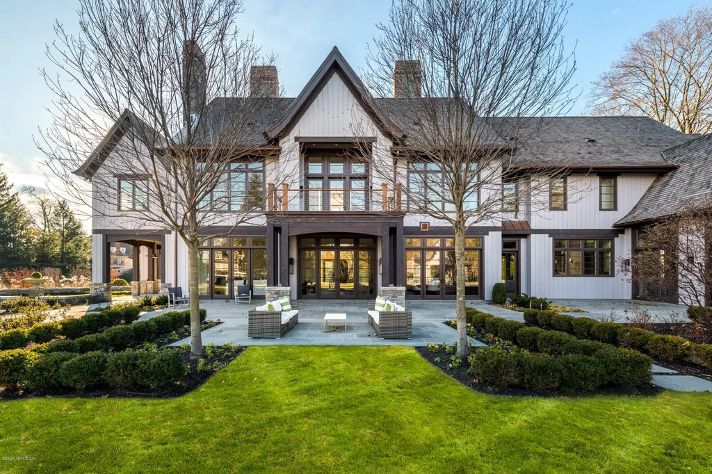 19 Meadow Drive Greenwich CT 06831