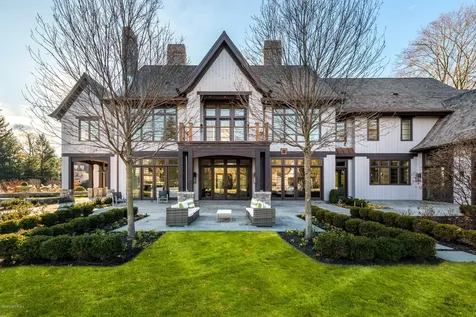 19 Meadow Drive Greenwich CT 06831