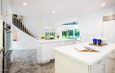 21 Windrose Way Greenwich CT 06830