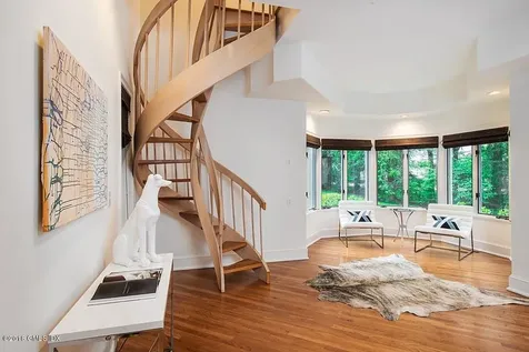 21 Windrose Way Greenwich CT 06830