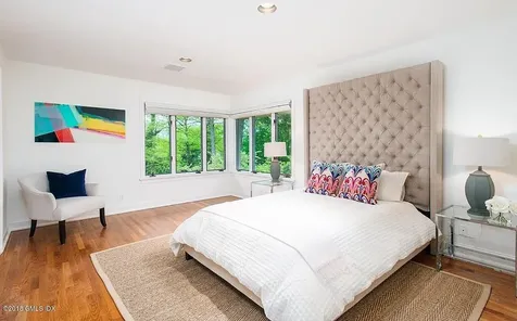 21 Windrose Way Greenwich CT 06830