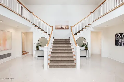 21 Windrose Way Greenwich CT 06830