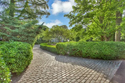 9 Field Point Circle Greenwich CT 06830