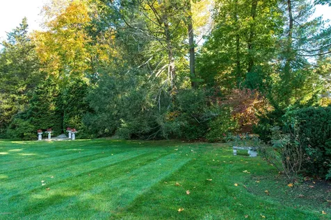 9 Field Point Circle Greenwich CT 06830