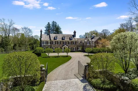 36 Lismore Lane Greenwich CT 06831