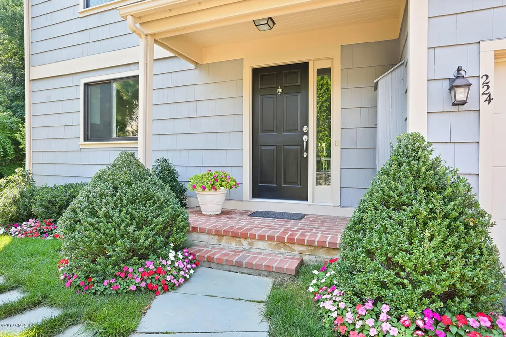 224 W Lyon Farm Drive Greenwich CT 06831