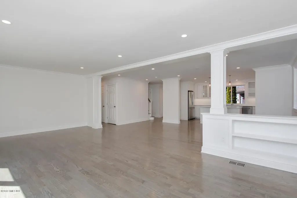 224 W Lyon Farm Drive Greenwich CT 06831