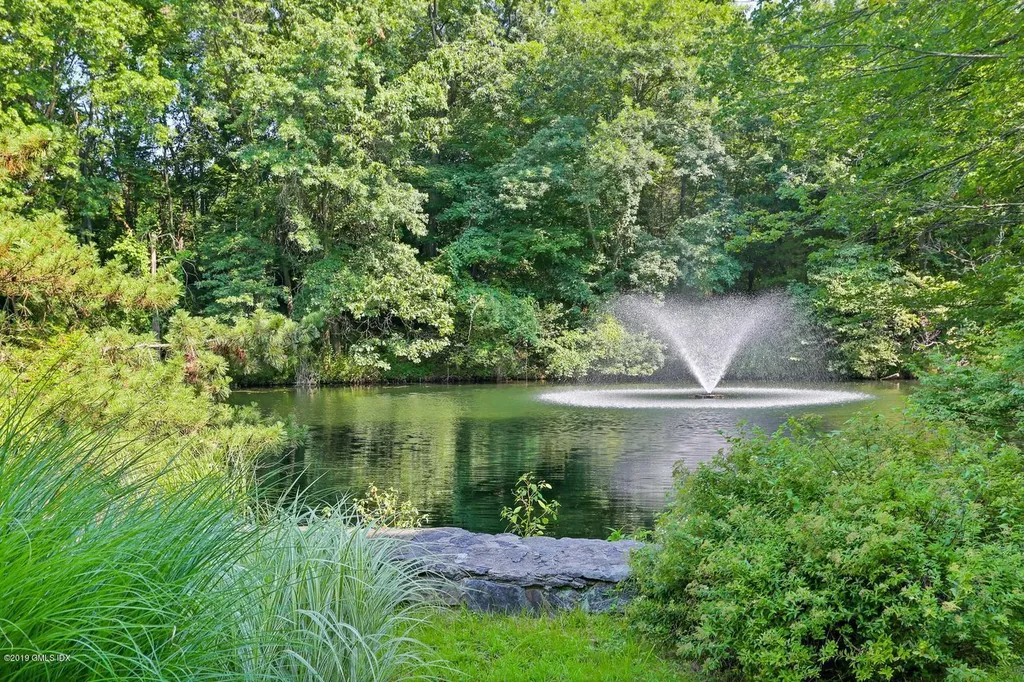 224 W Lyon Farm Drive Greenwich CT 06831