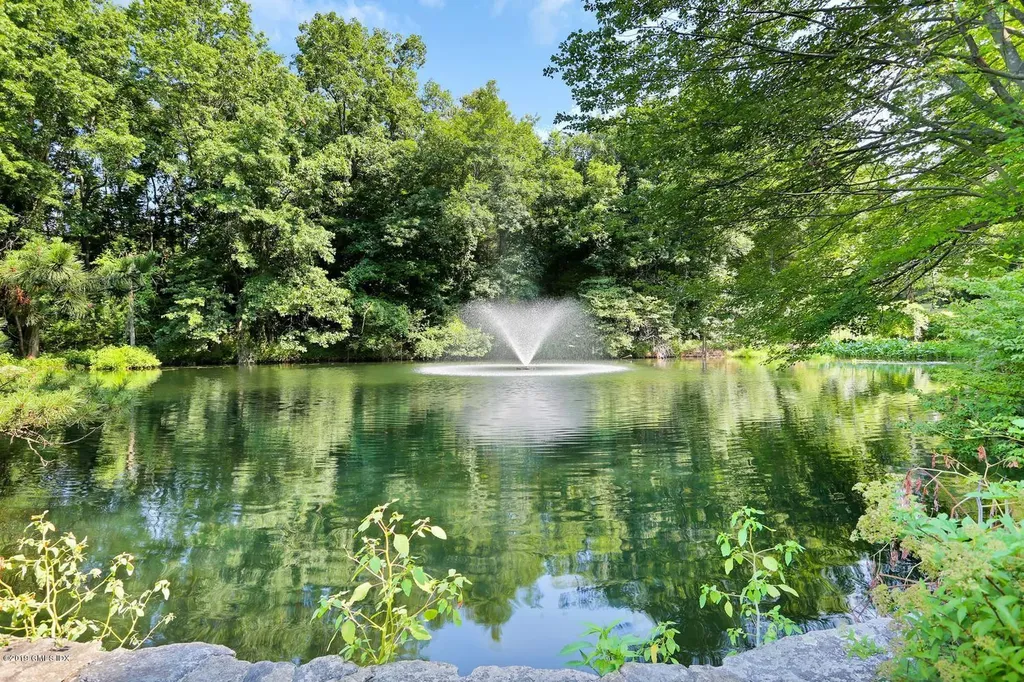 224 W Lyon Farm Drive Greenwich CT 06831