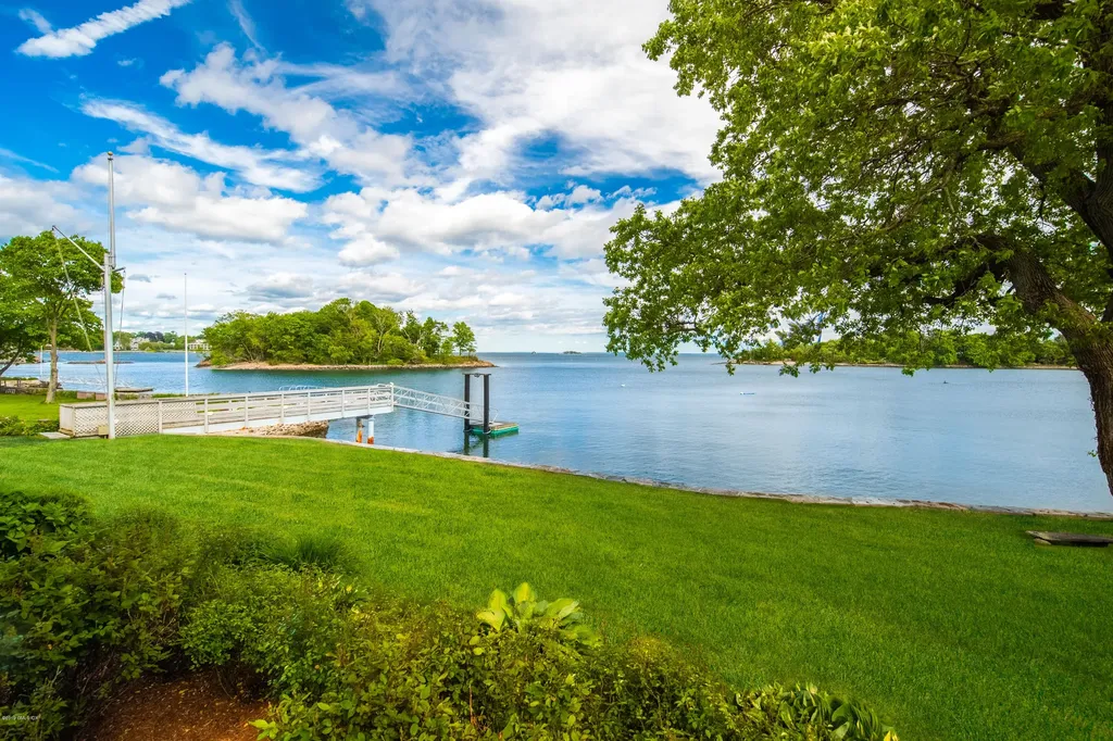 35 Byram Shore Road Greenwich CT 06830