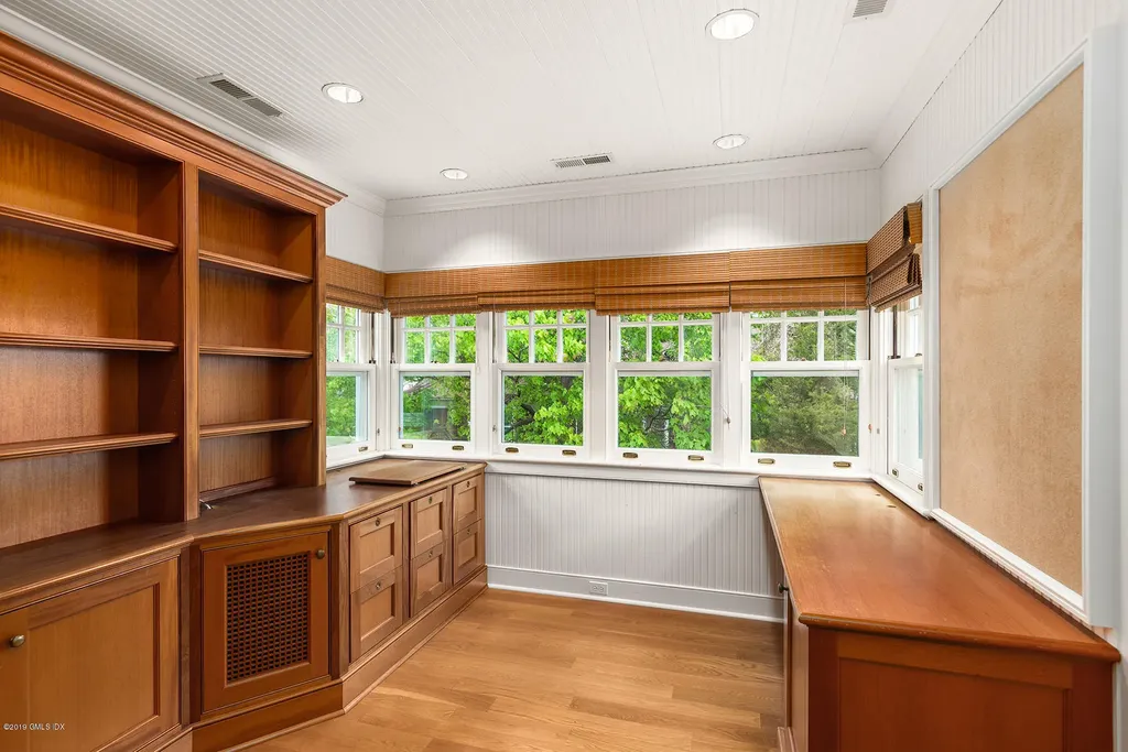 35 Byram Shore Road Greenwich CT 06830