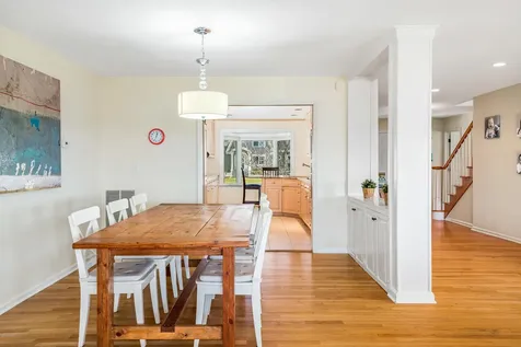 7 Meadow Place Old Greenwich CT 06870
