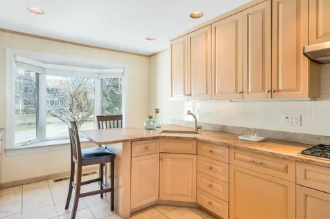 7 Meadow Place Old Greenwich CT 06870