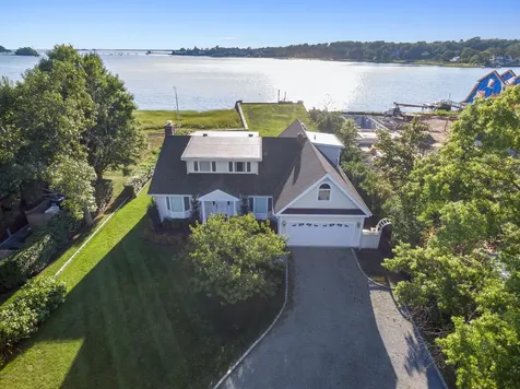 7 Meadow Place Old Greenwich CT 06870