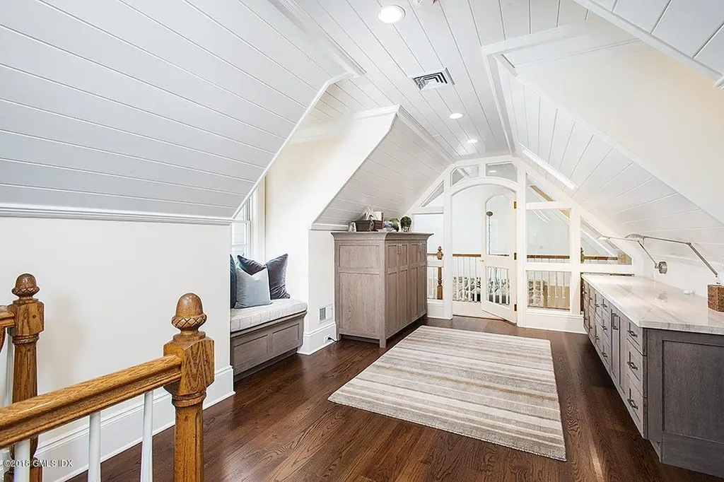 12 Chieftans Road Greenwich CT 06831