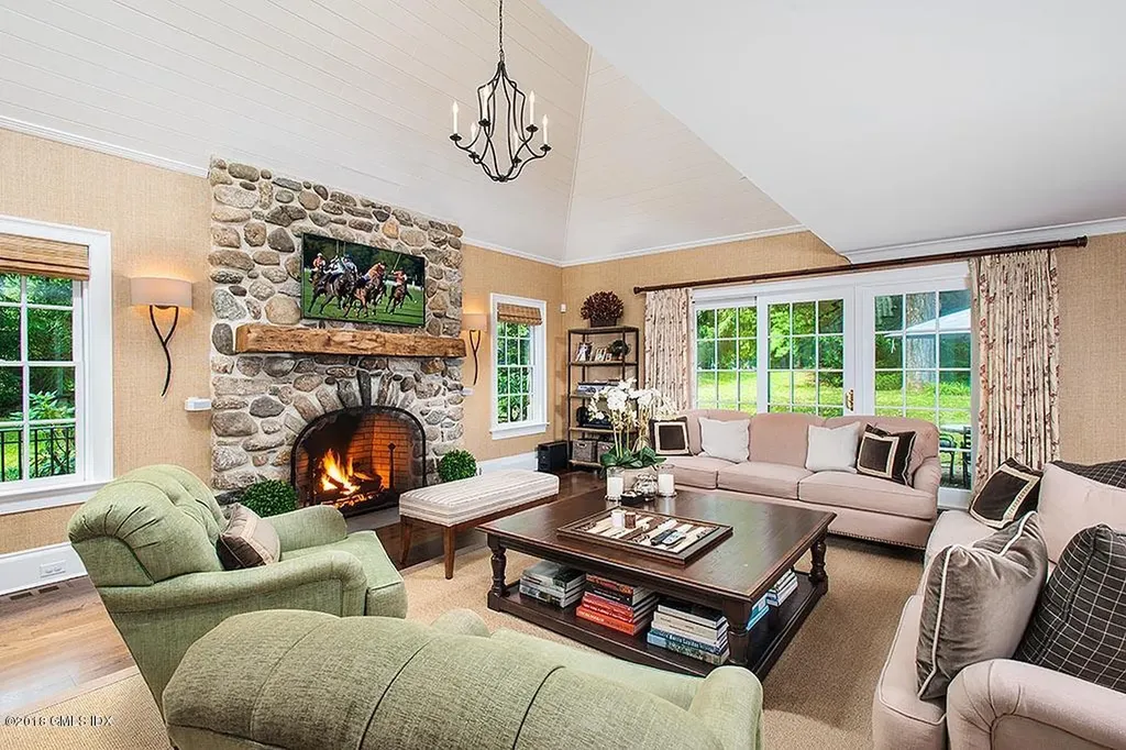 12 Chieftans Road Greenwich CT 06831