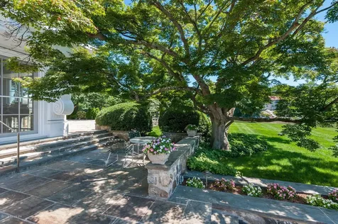 18 Chimney Corner Lane Greenwich CT 06830