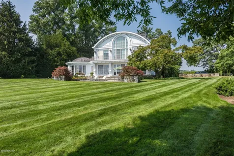 18 Chimney Corner Lane Greenwich CT 06830