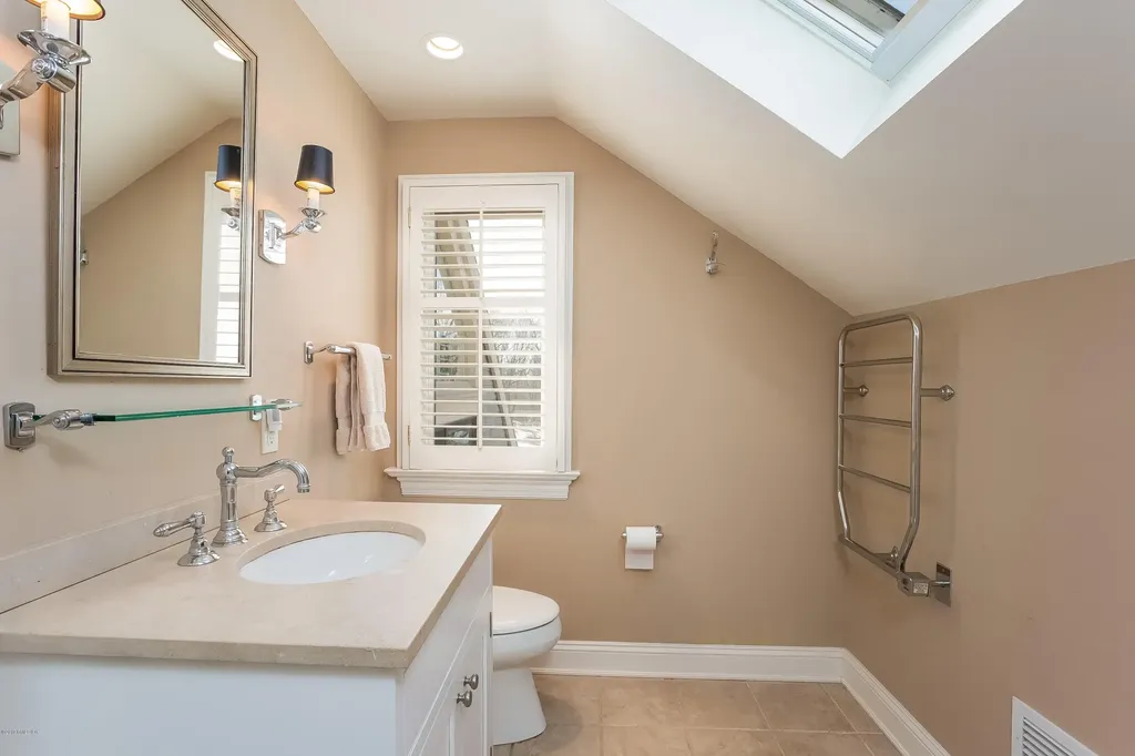 624 W Lyon Farm Drive Greenwich CT 06831