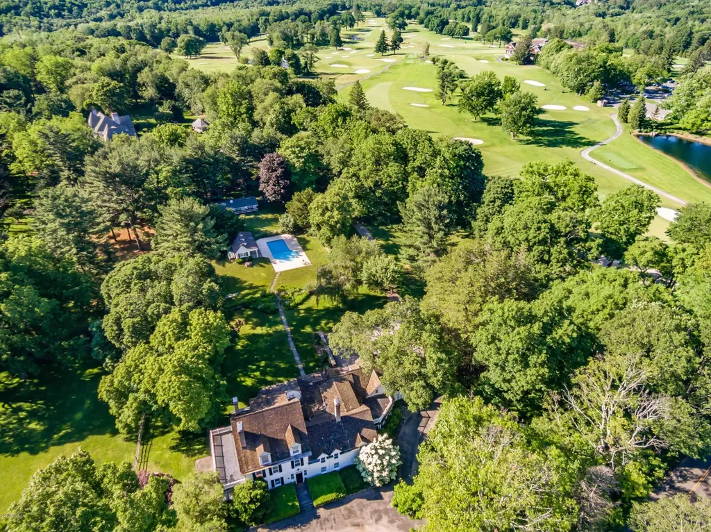 35 Locust Road Greenwich CT 06831