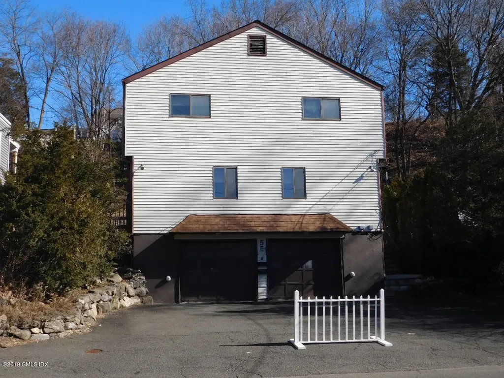 55 Pemberwick Road Greenwich CT 06831