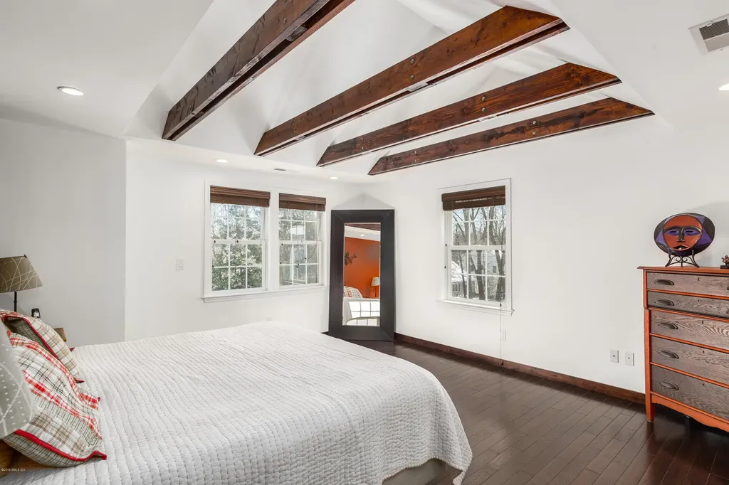 24 Hickory Drive Greenwich CT 06831