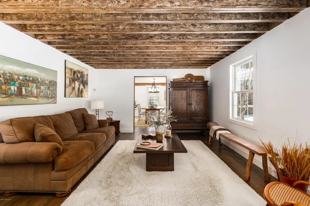 24 Hickory Drive Greenwich CT 06831