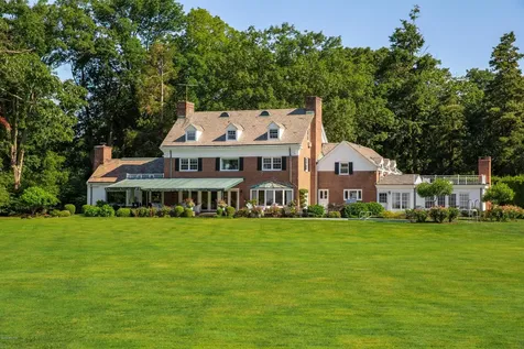 78 & 80 Cedar Cliff Road Riverside CT 06878