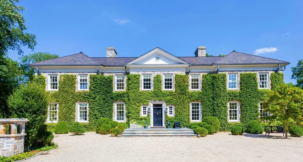21 Vineyard Lane Greenwich CT 06831