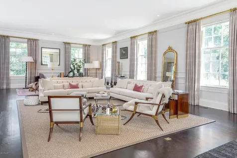 21 Vineyard Lane Greenwich CT 06831
