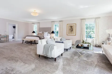 21 Vineyard Lane Greenwich CT 06831