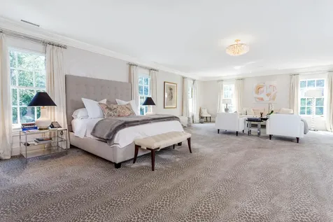 21 Vineyard Lane Greenwich CT 06831