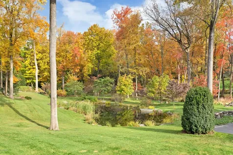 21 Vineyard Lane Greenwich CT 06831
