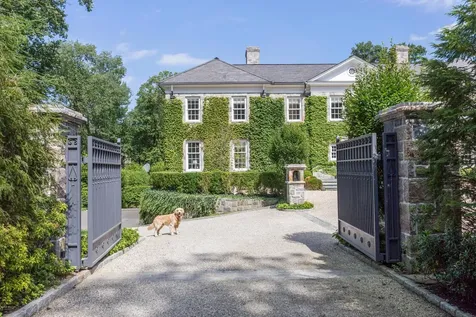 21 Vineyard Lane Greenwich CT 06831