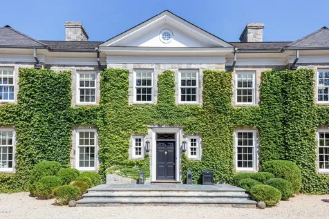 21 Vineyard Lane Greenwich CT 06831