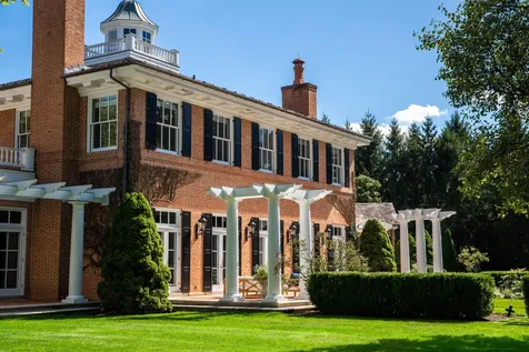 16 Andrews Farm Road Greenwich CT 06831