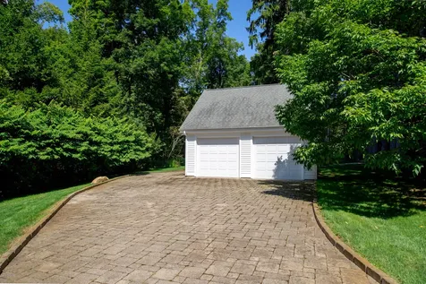 16 Andrews Farm Road Greenwich CT 06831
