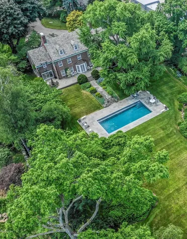 8 Broad Road Greenwich CT 06830
