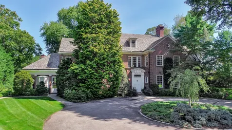 8 Broad Road Greenwich CT 06830