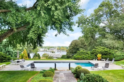 8 Broad Road Greenwich CT 06830