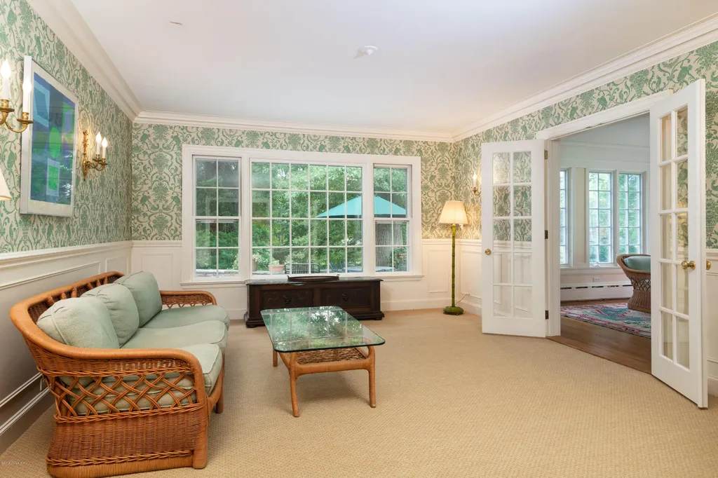 26 Meadowcroft Lane Greenwich CT 06830