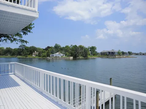 6 Ford Lane Old Greenwich CT 06870