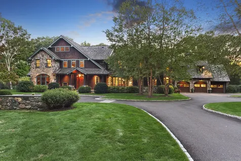 12 Laurel Lane Greenwich CT 06830