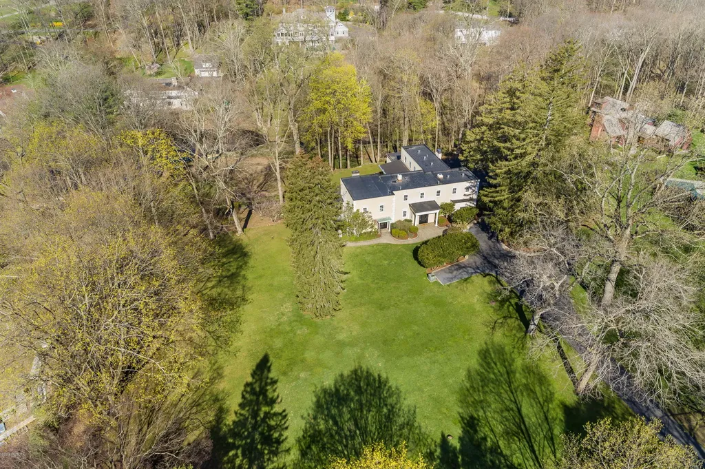 350 Stanwich Road Greenwich CT 06830