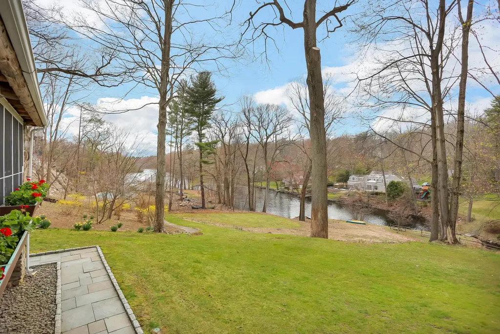 350 Stanwich Road Greenwich CT 06830