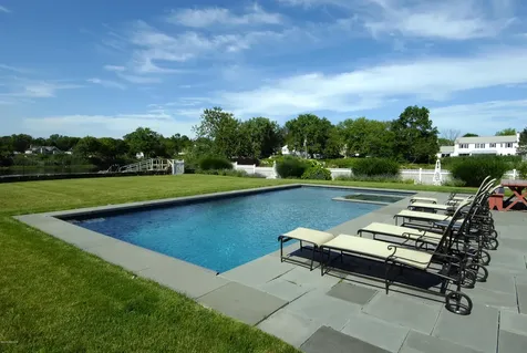 15 N Crossway Old Greenwich CT 06870