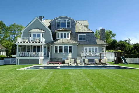 15 N Crossway Old Greenwich CT 06870