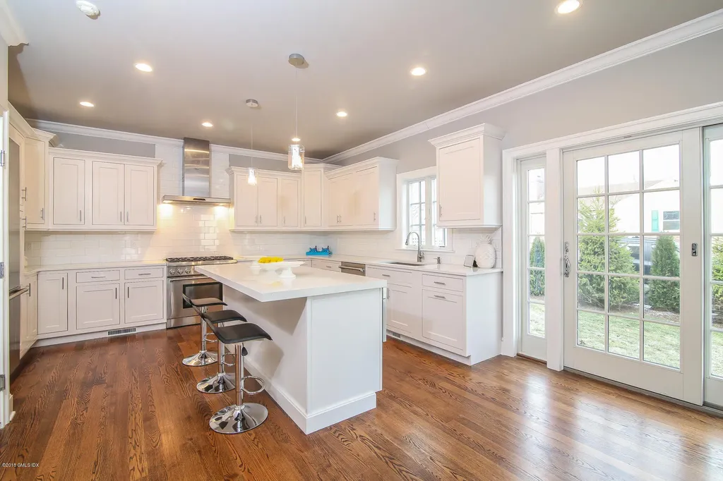 16 Hawthorne Street South Greenwich CT 06831