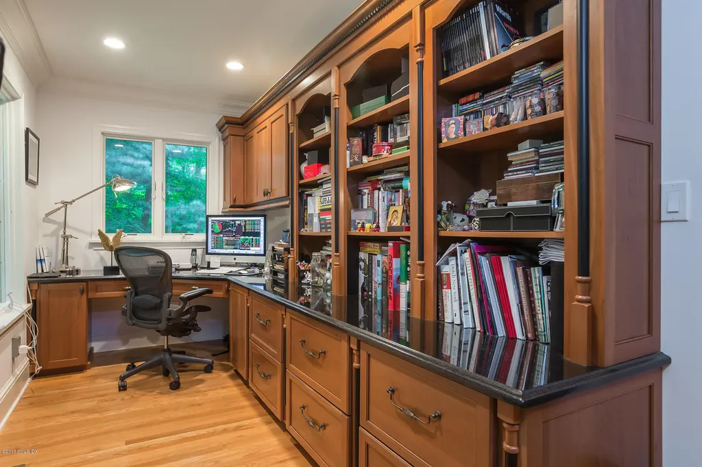14 Stallion Trail Greenwich CT 06831
