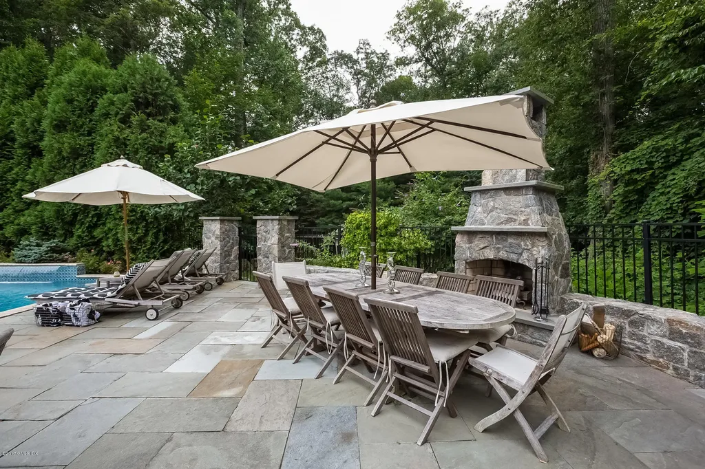 14 Stallion Trail Greenwich CT 06831